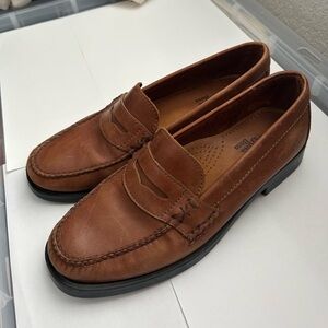Weejuns Bass Katherine loafers size 7
